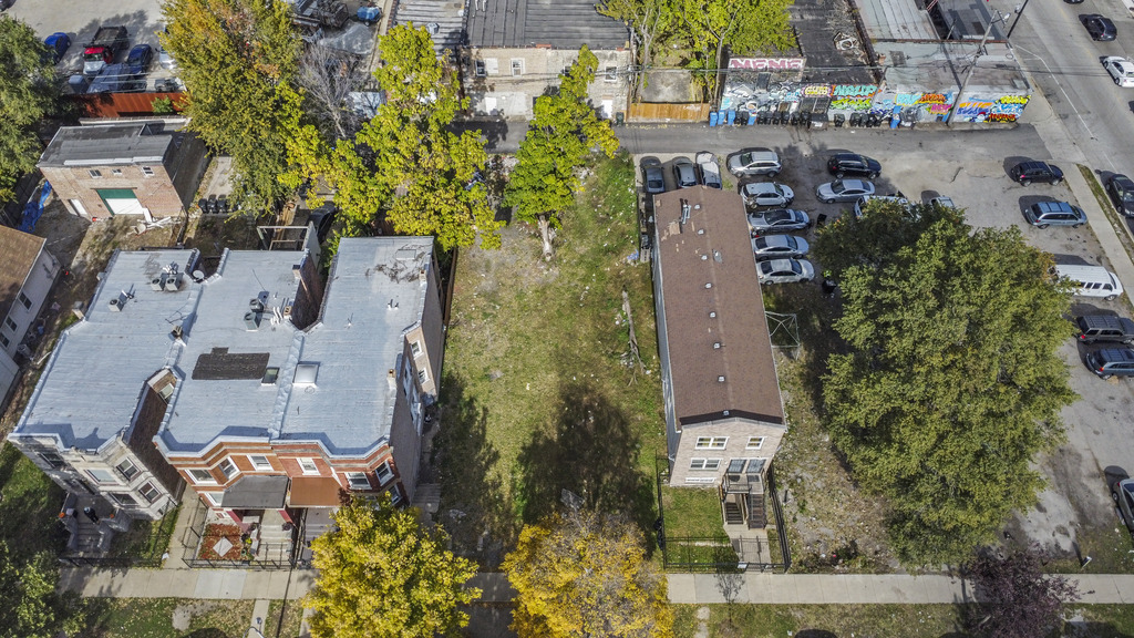 2816 W Flournoy Street, Chicago, IL 60612