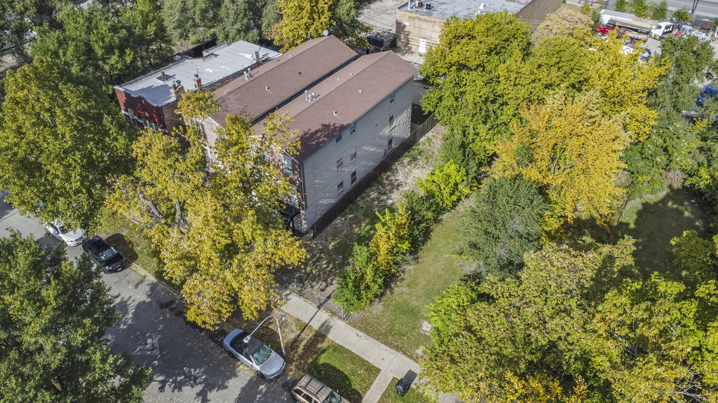 2816 W Flournoy Street, Chicago, IL 60612