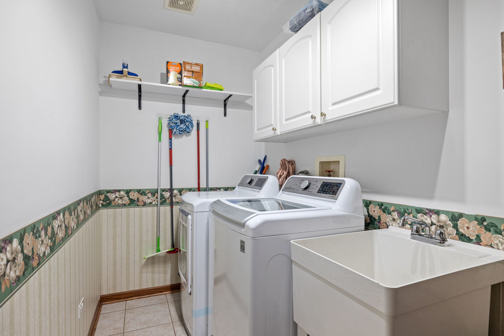 9302 Kimmel Court, Tinley Park, IL 60487