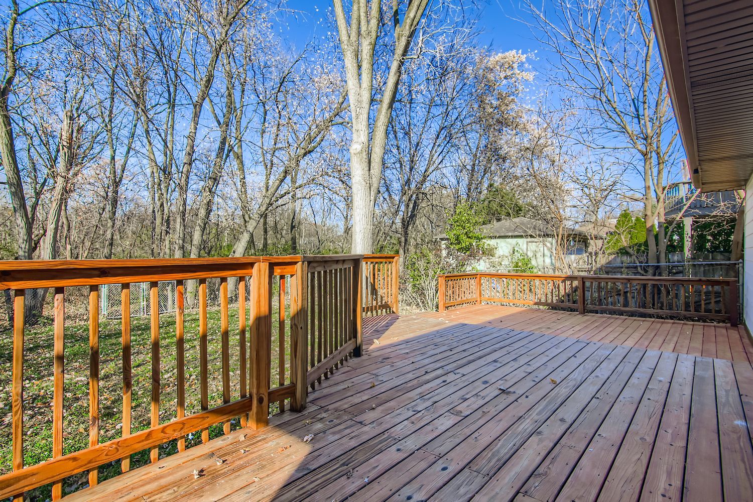 16042 Forest Avenue, Oak Forest, IL 60452