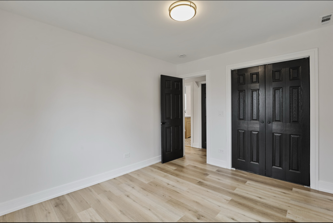 9705 Oak Park Avenue, Oak Lawn, IL 60453