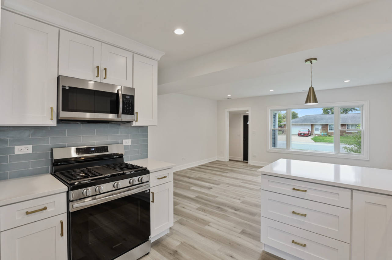 9705 Oak Park Avenue, Oak Lawn, IL 60453