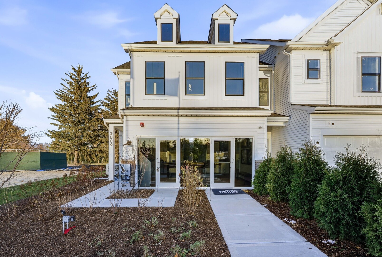 2021 Kensington Lane #03004, Hoffman Estates, IL 60169