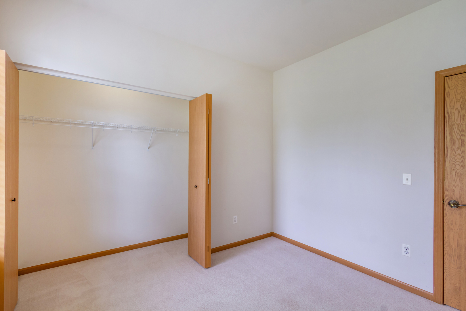 1508 W Ludington Circle, Romeoville, IL 60446