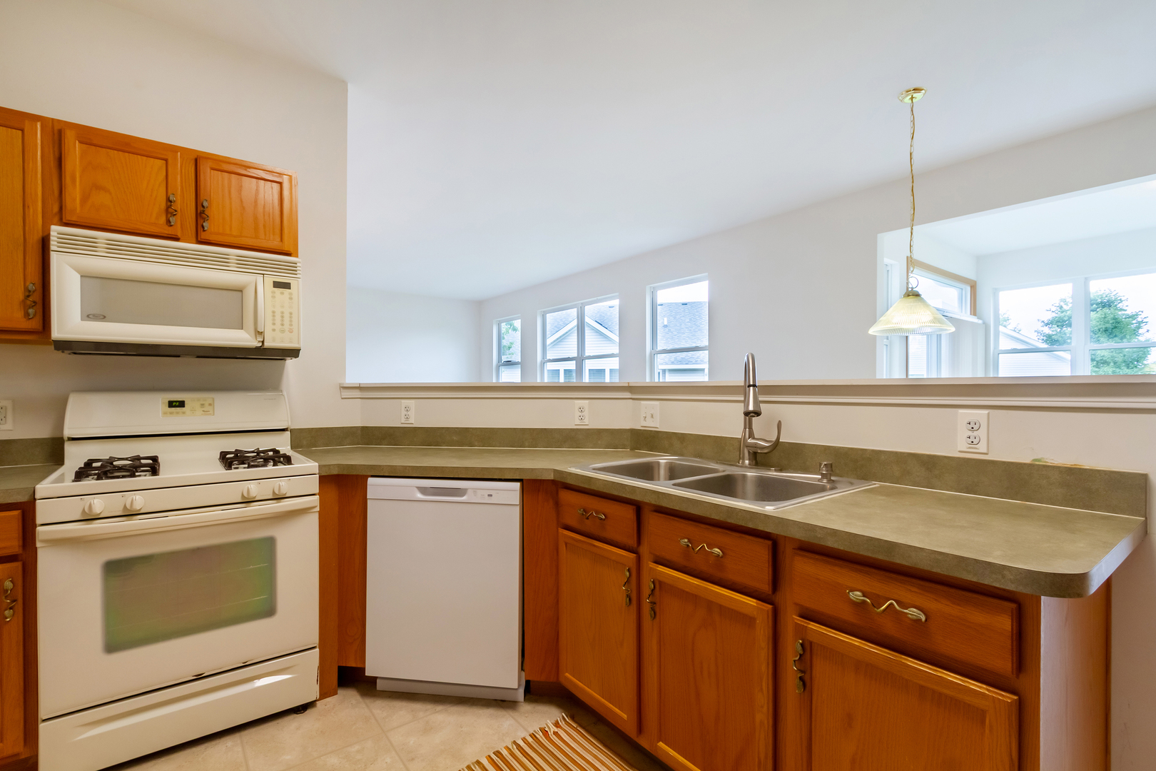 1508 W Ludington Circle, Romeoville, IL 60446