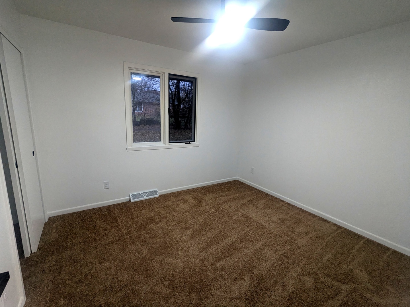 5822 Vineyard Lane, Rockford, IL 61114