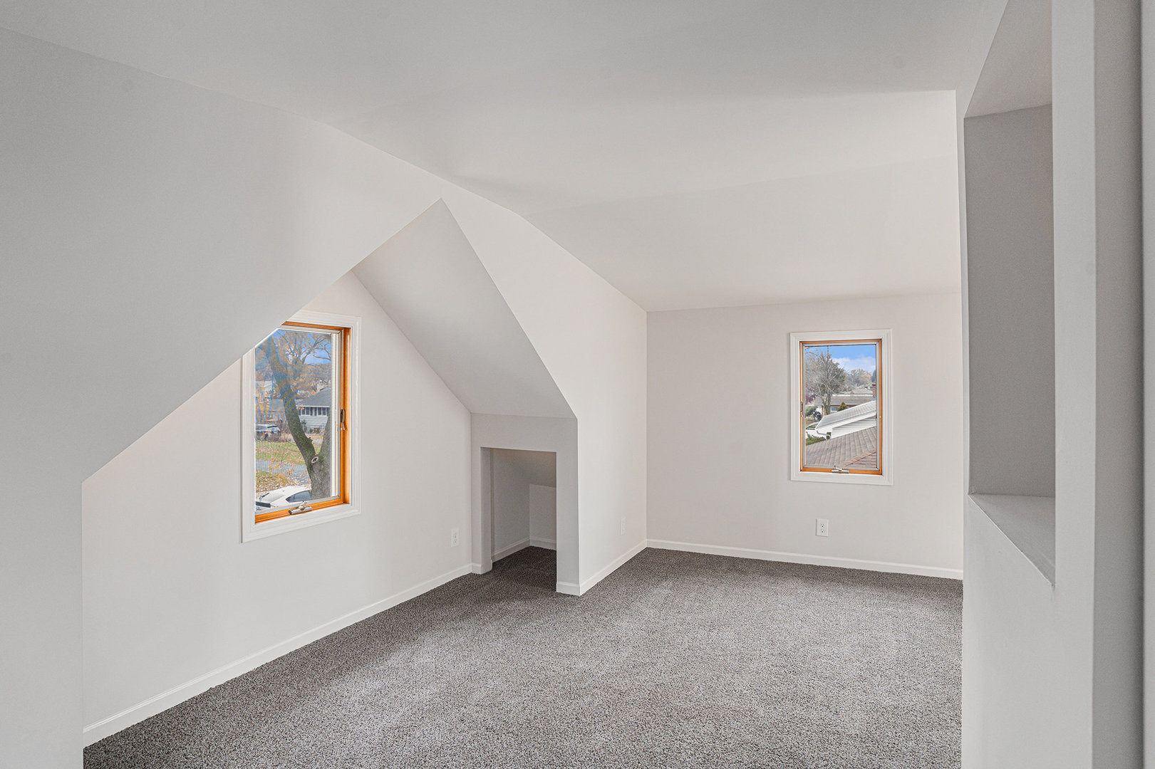 313 Miner Street, Bensenville, IL 60106