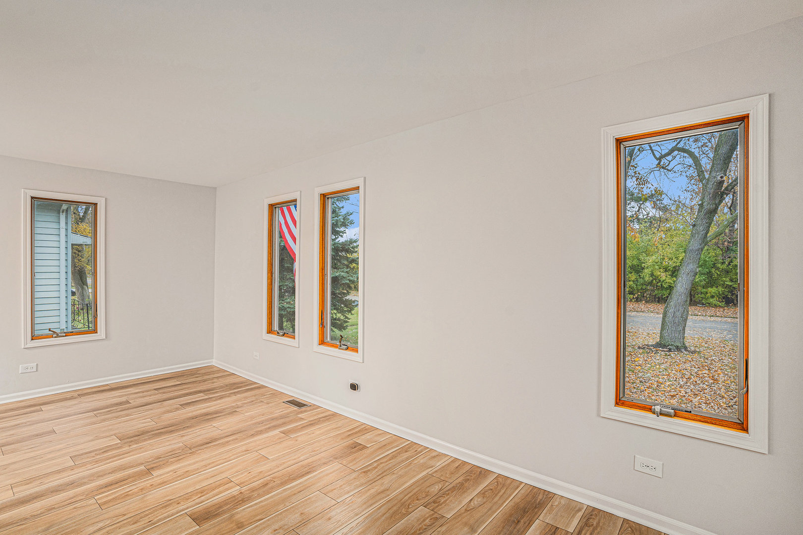 313 Miner Street, Bensenville, IL 60106