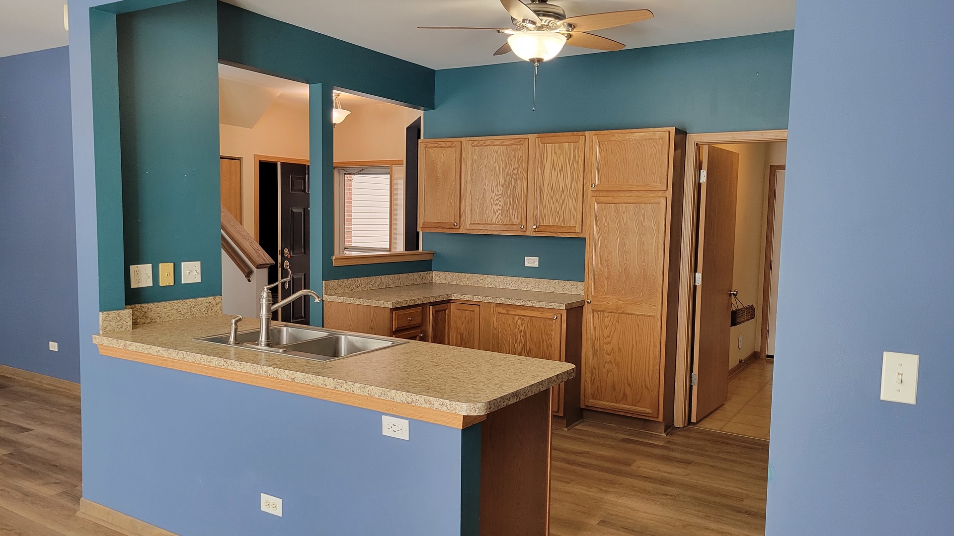 1420 Draper Road, McHenry, IL 60050