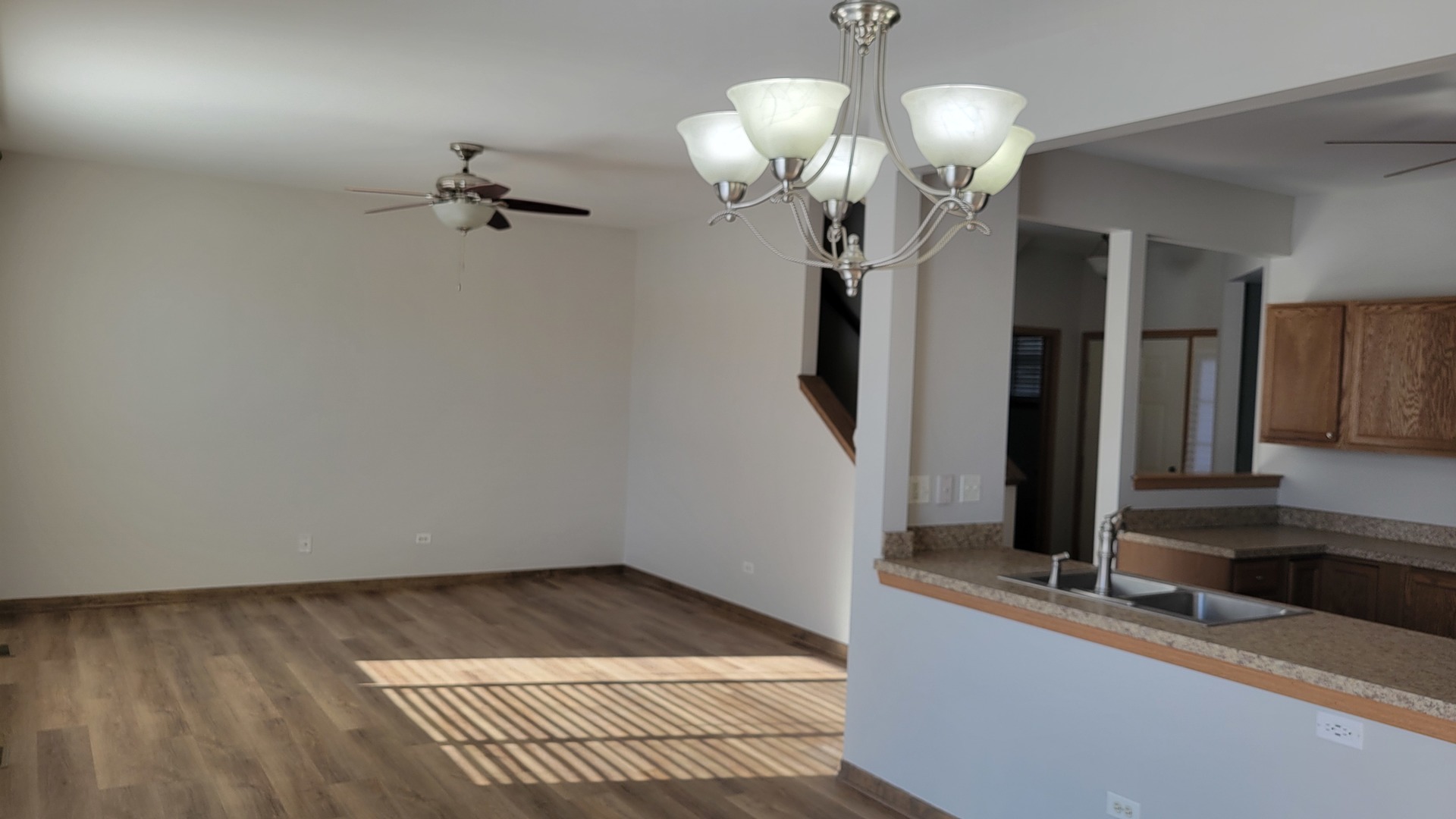 1420 Draper Road, McHenry, IL 60050