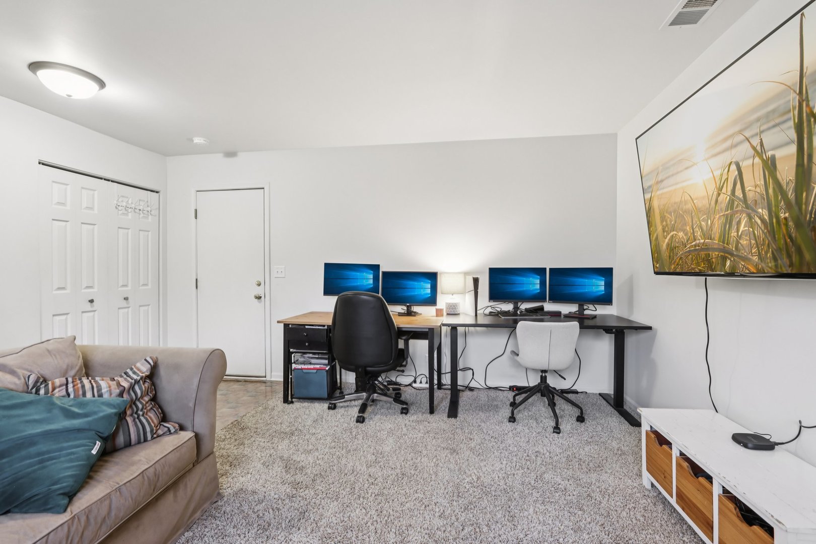 3 W Big Horn Drive, Hainesville, IL 60073