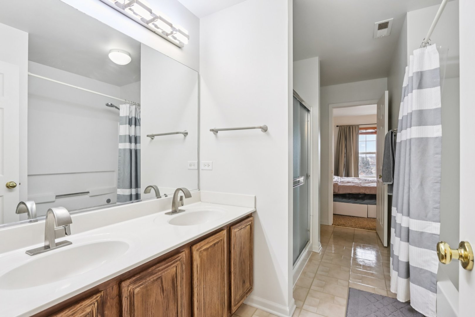 3 W Big Horn Drive, Hainesville, IL 60073