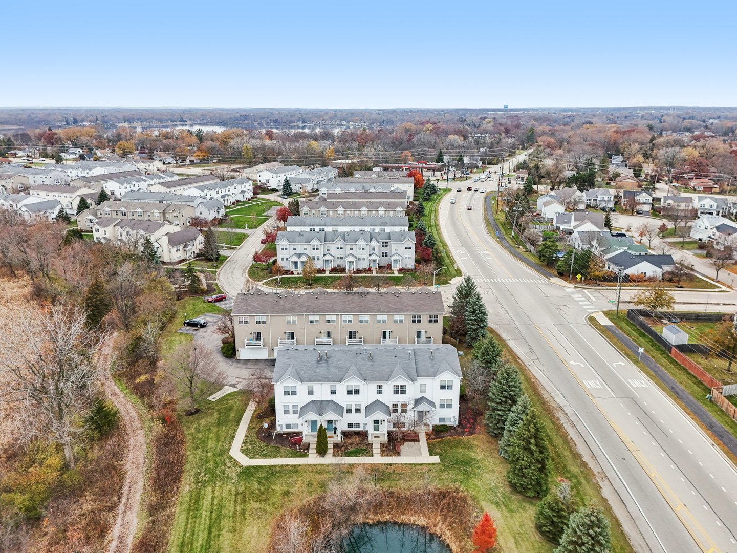 3 W Big Horn Drive, Hainesville, IL 60073