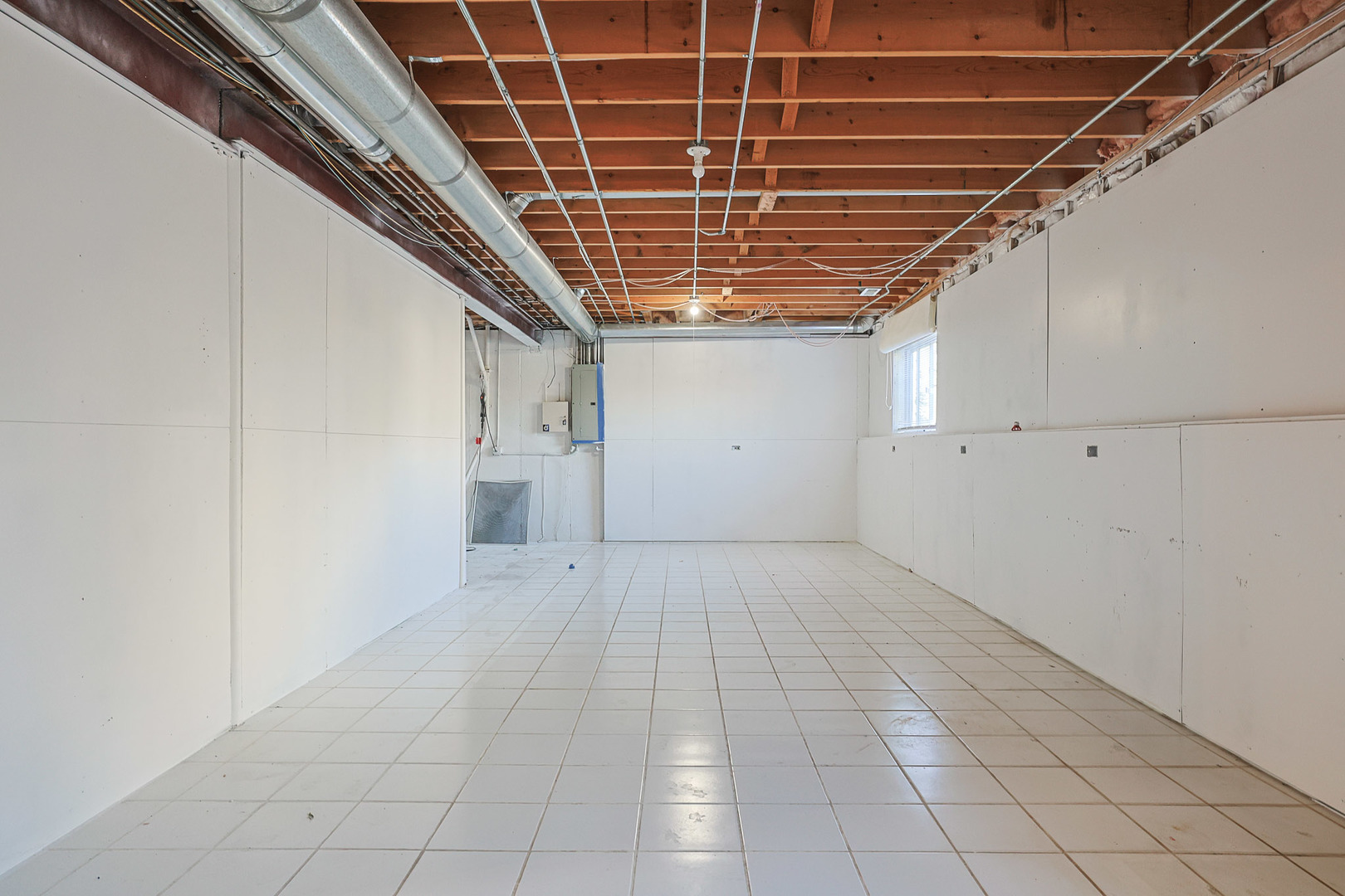 2726 W Hidden Glen Drive, Waukegan, IL 60085