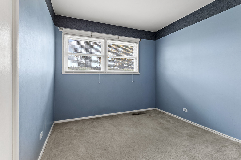 1022 Highland Avenue, Lockport, IL 60441