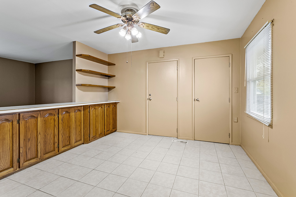 1022 Highland Avenue, Lockport, IL 60441