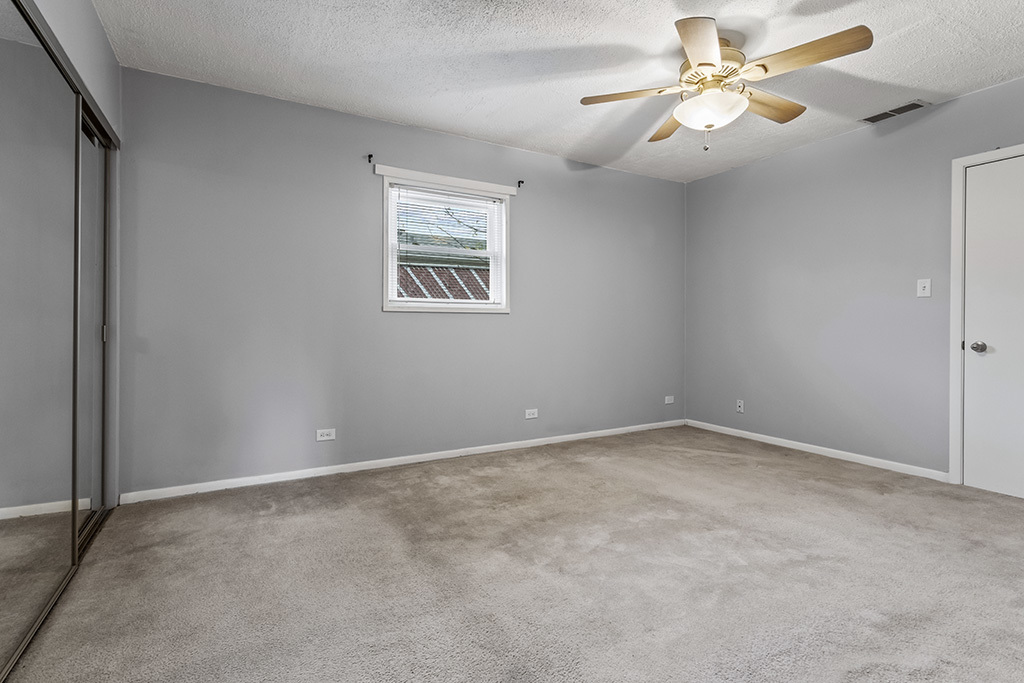 1022 Highland Avenue, Lockport, IL 60441