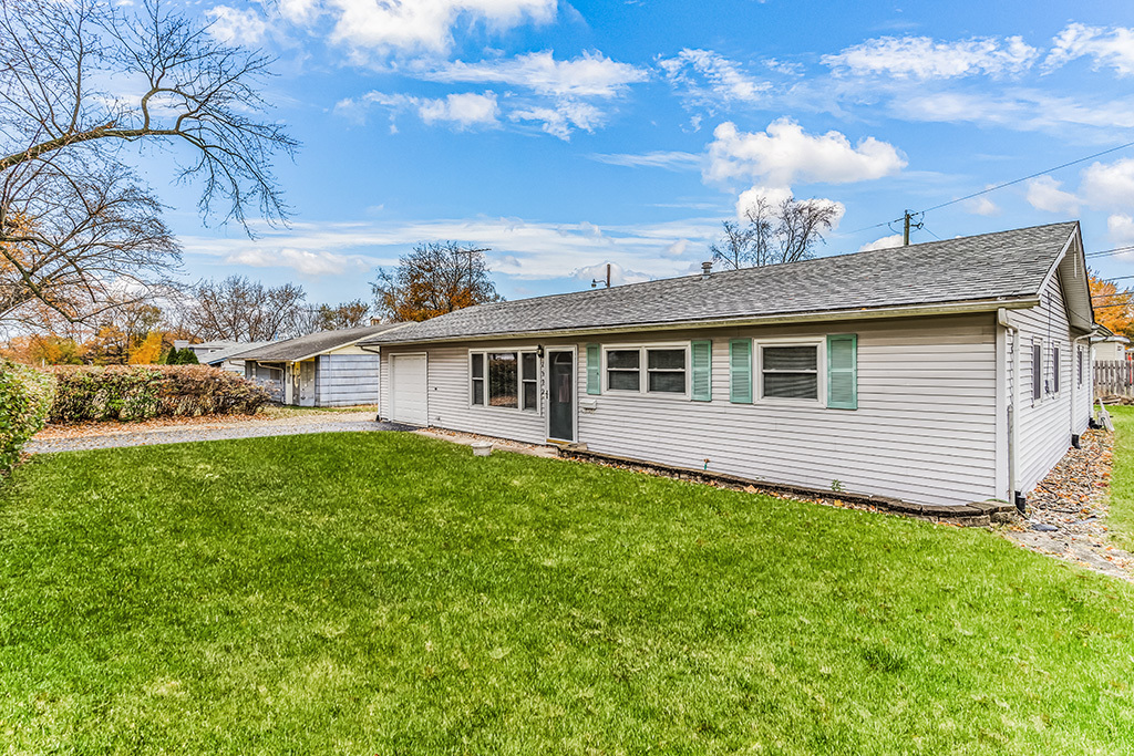 1022 Highland Avenue, Lockport, IL 60441
