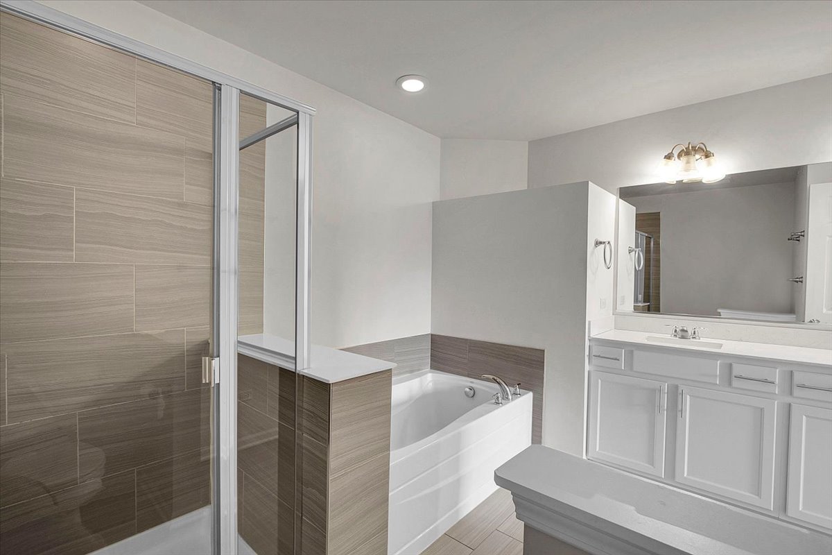 29W710 Everton Drive, Warrenville, IL 60555