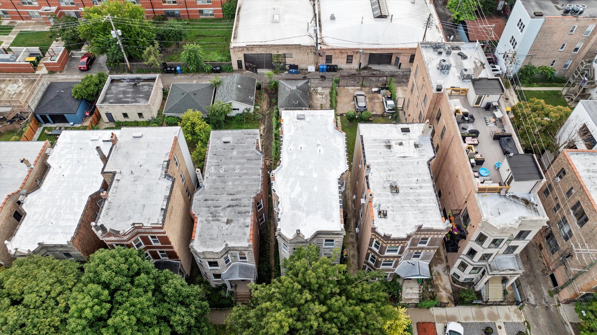 936 N Fairfield Avenue, Chicago, IL 60622