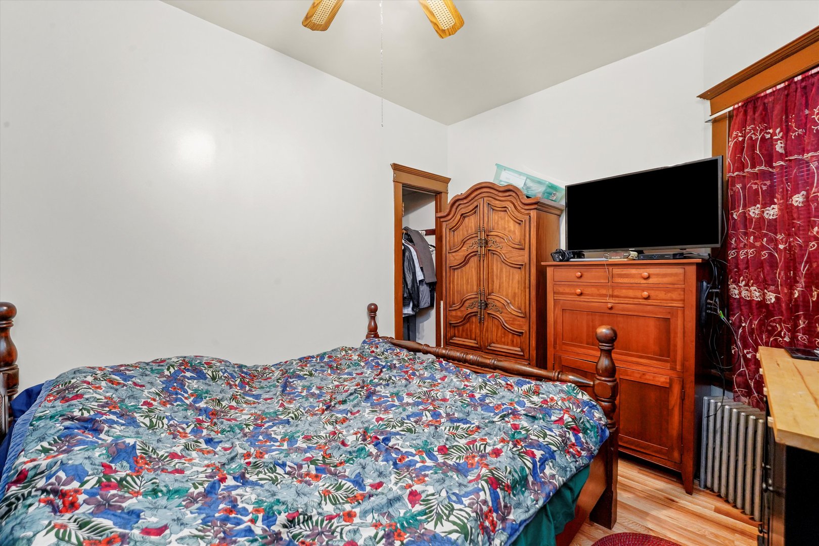 936 N Fairfield Avenue, Chicago, IL 60622