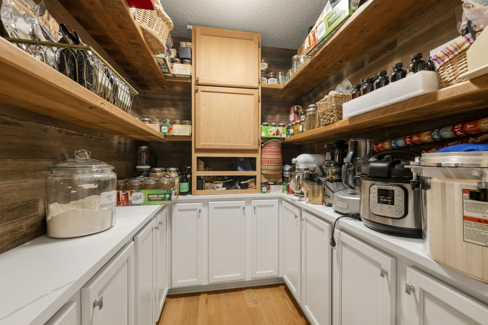 876 Stradford Circle #A1, Buffalo Grove, IL 60089