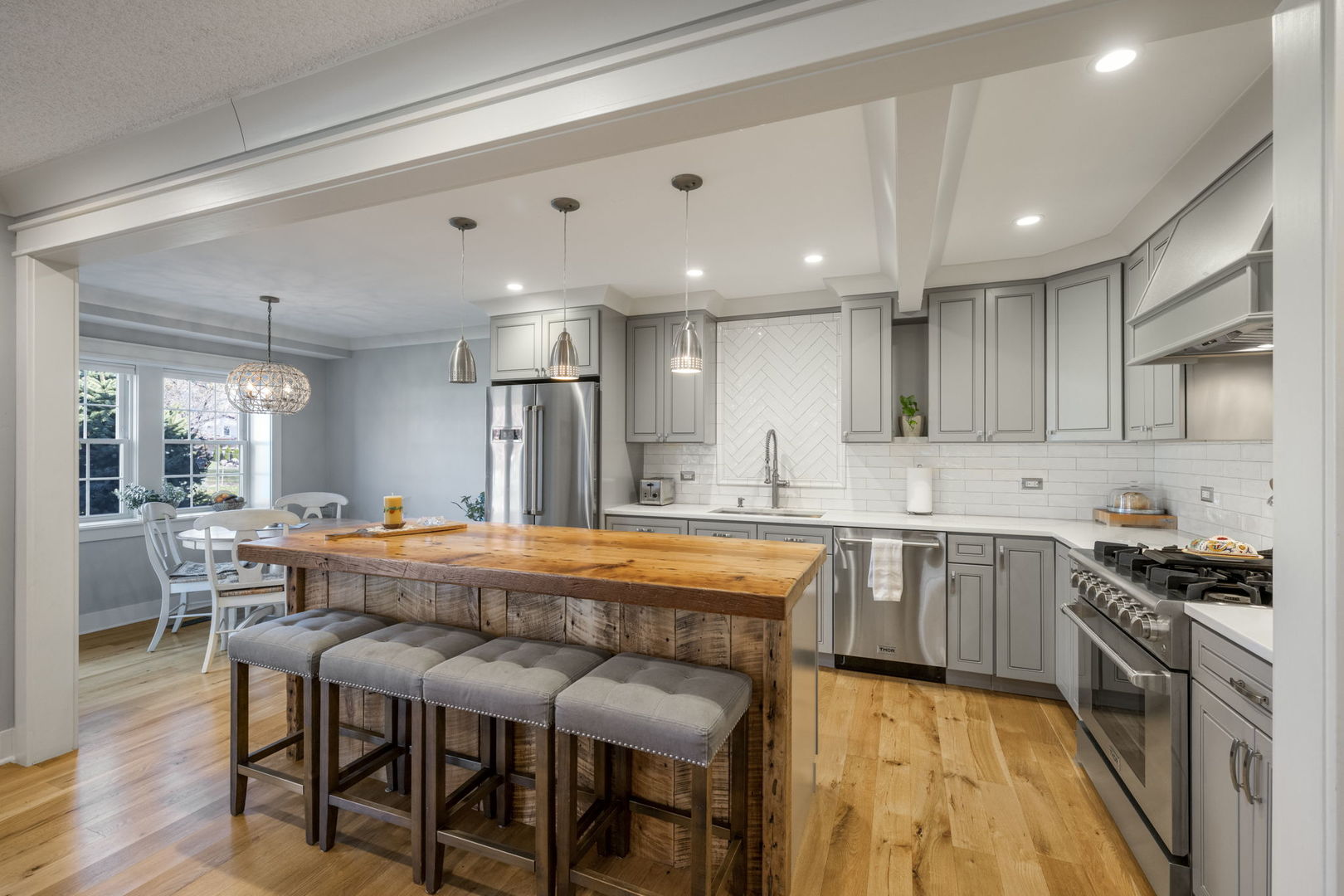 876 Stradford Circle #A1, Buffalo Grove, IL 60089