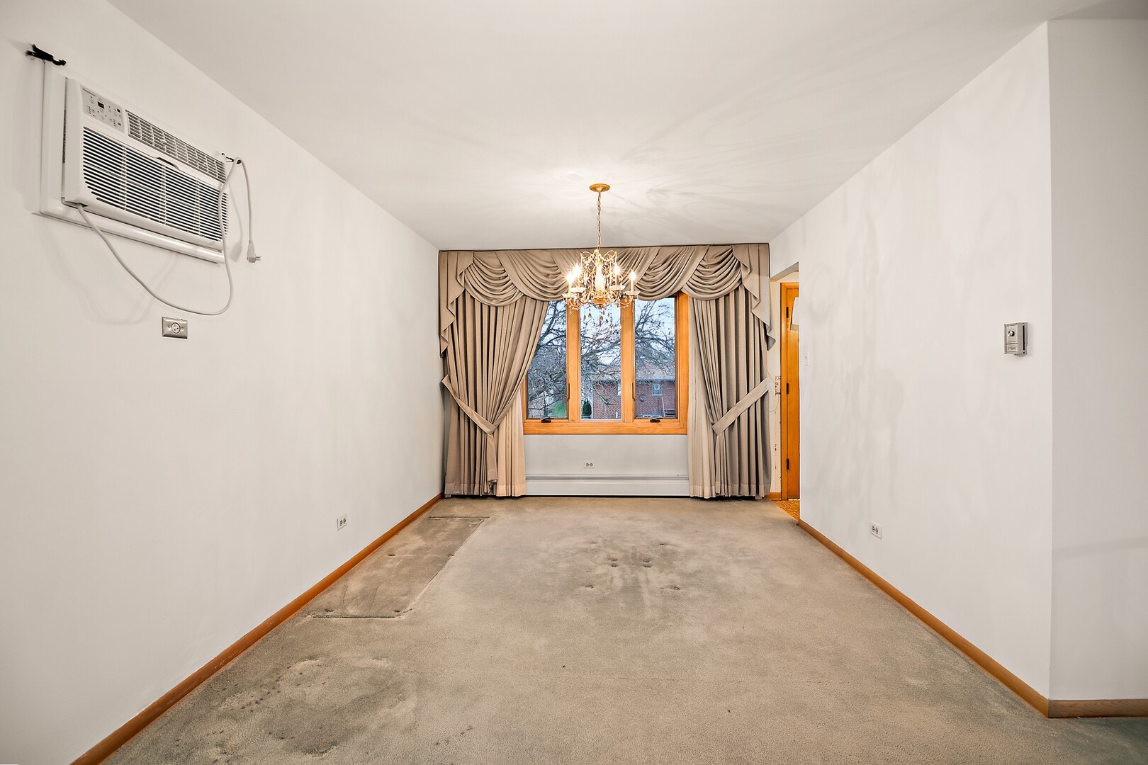 6508 Cedar Road, Oak Forest, IL 60452