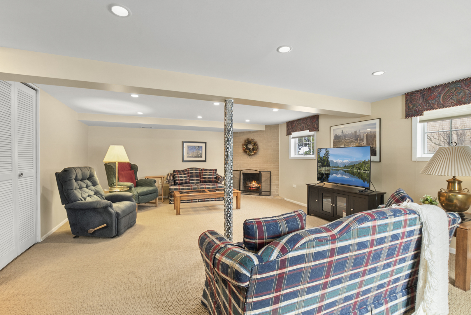 9 Merry Court, Countryside, IL 60525