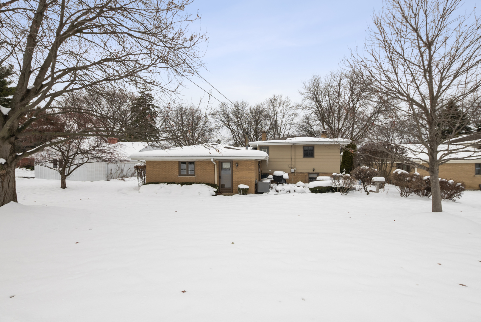 9 Merry Court, Countryside, IL 60525