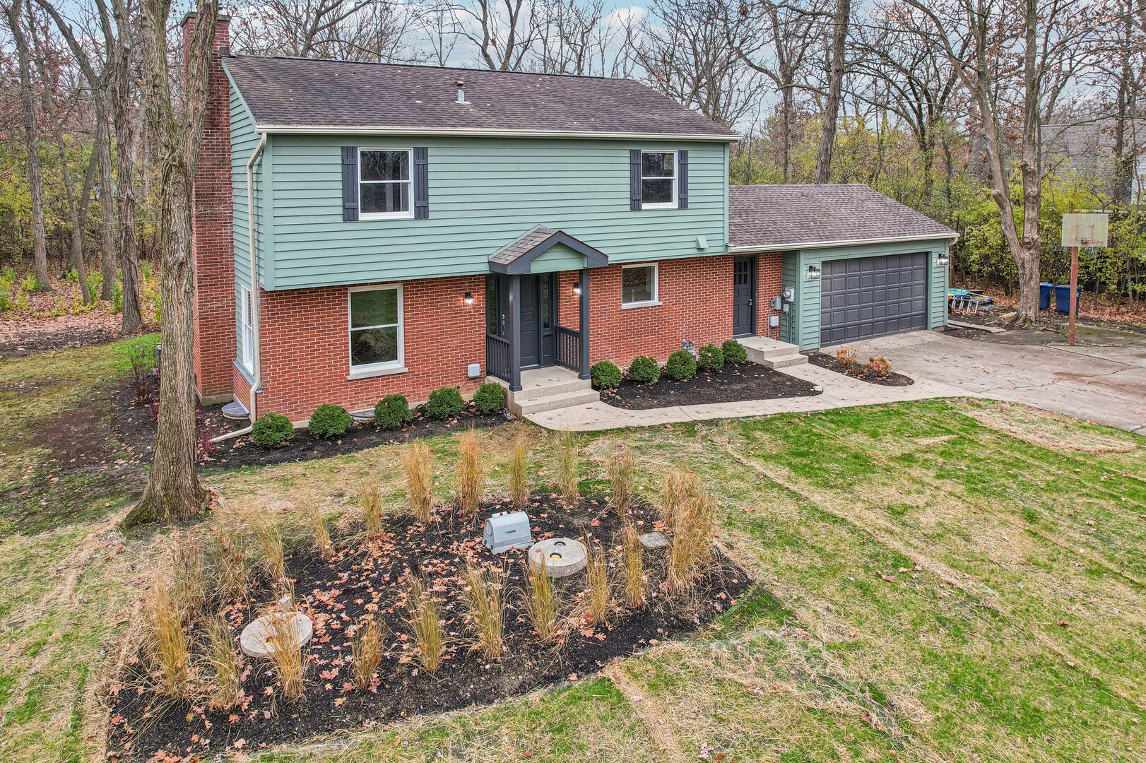 15105 W Rockland Road, Libertyville, IL 60048