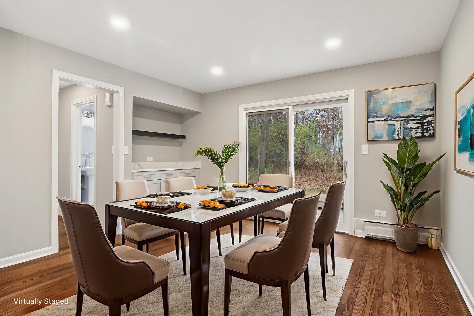 15105 W Rockland Road, Libertyville, IL 60048