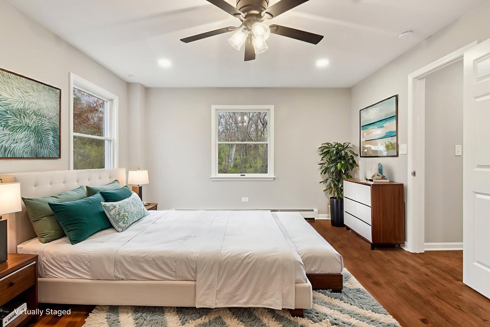 15105 W Rockland Road, Libertyville, IL 60048