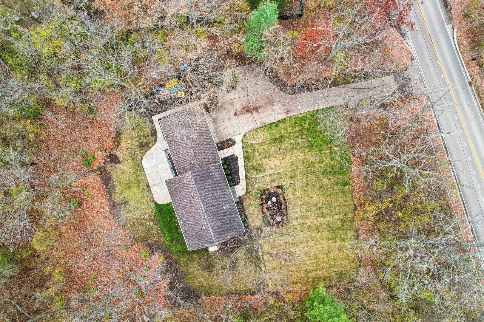 15105 W Rockland Road, Libertyville, IL 60048