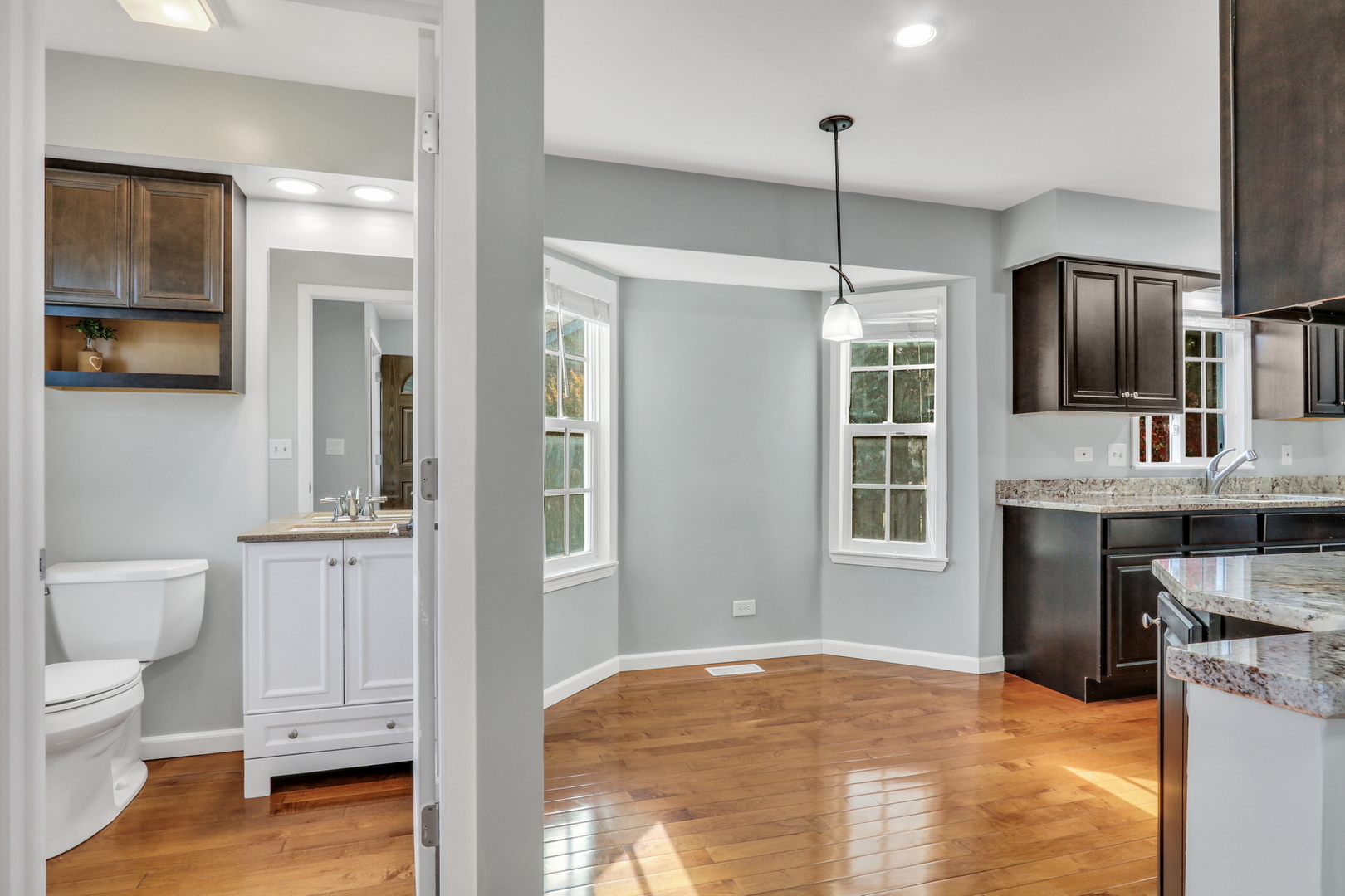 5315 Cypress Circle, Gurnee, IL 60031