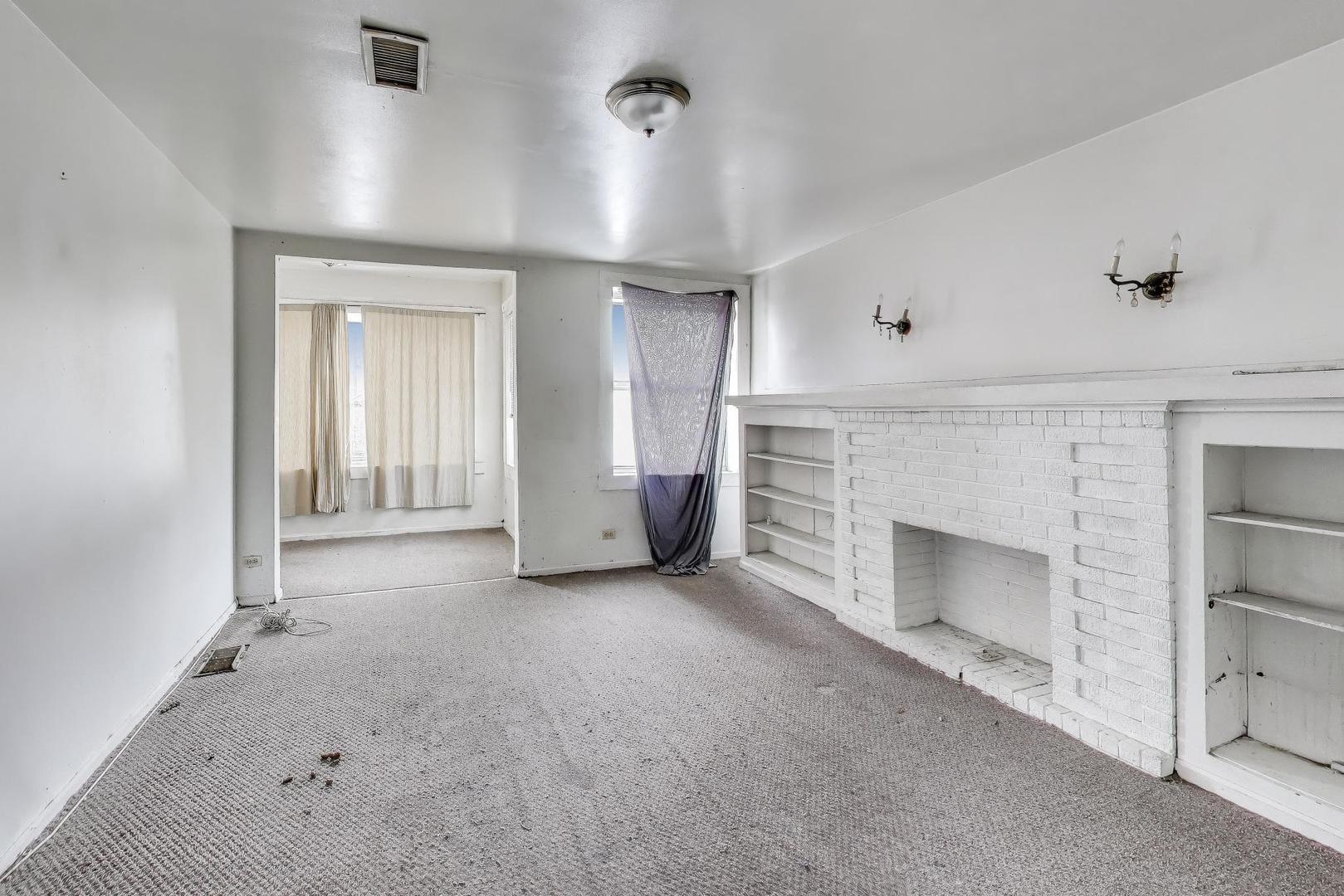 4105-03 W Grenshaw Street, Chicago, IL 60624