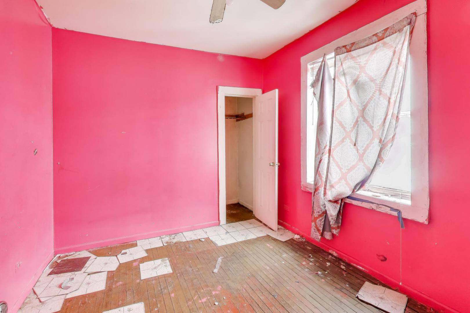 4105-03 W Grenshaw Street, Chicago, IL 60624