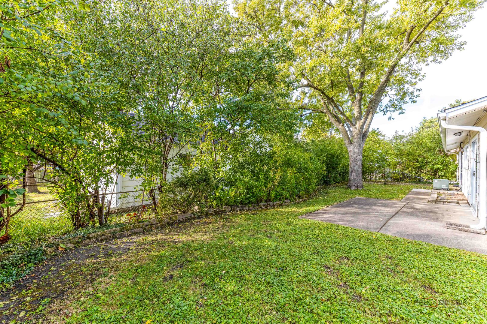 533 Cherry Lane, Glenview, IL 60025