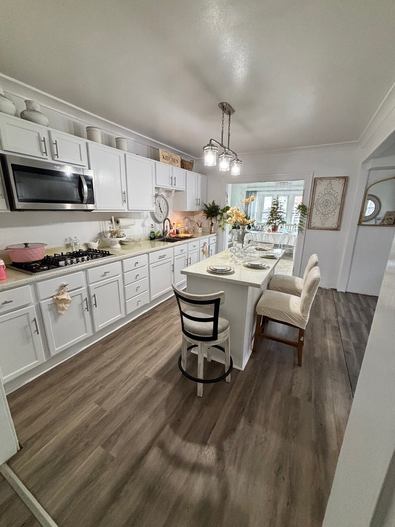 1003 S Poplar Avenue, Kankakee, IL 60901