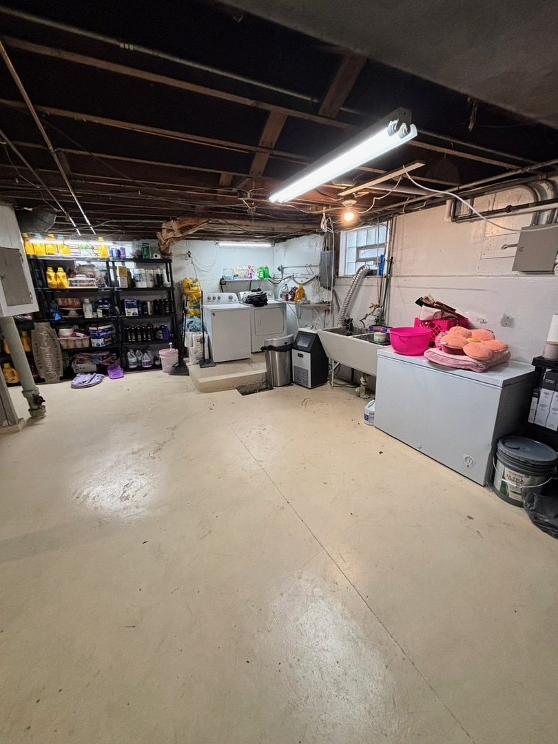 1003 S Poplar Avenue, Kankakee, IL 60901