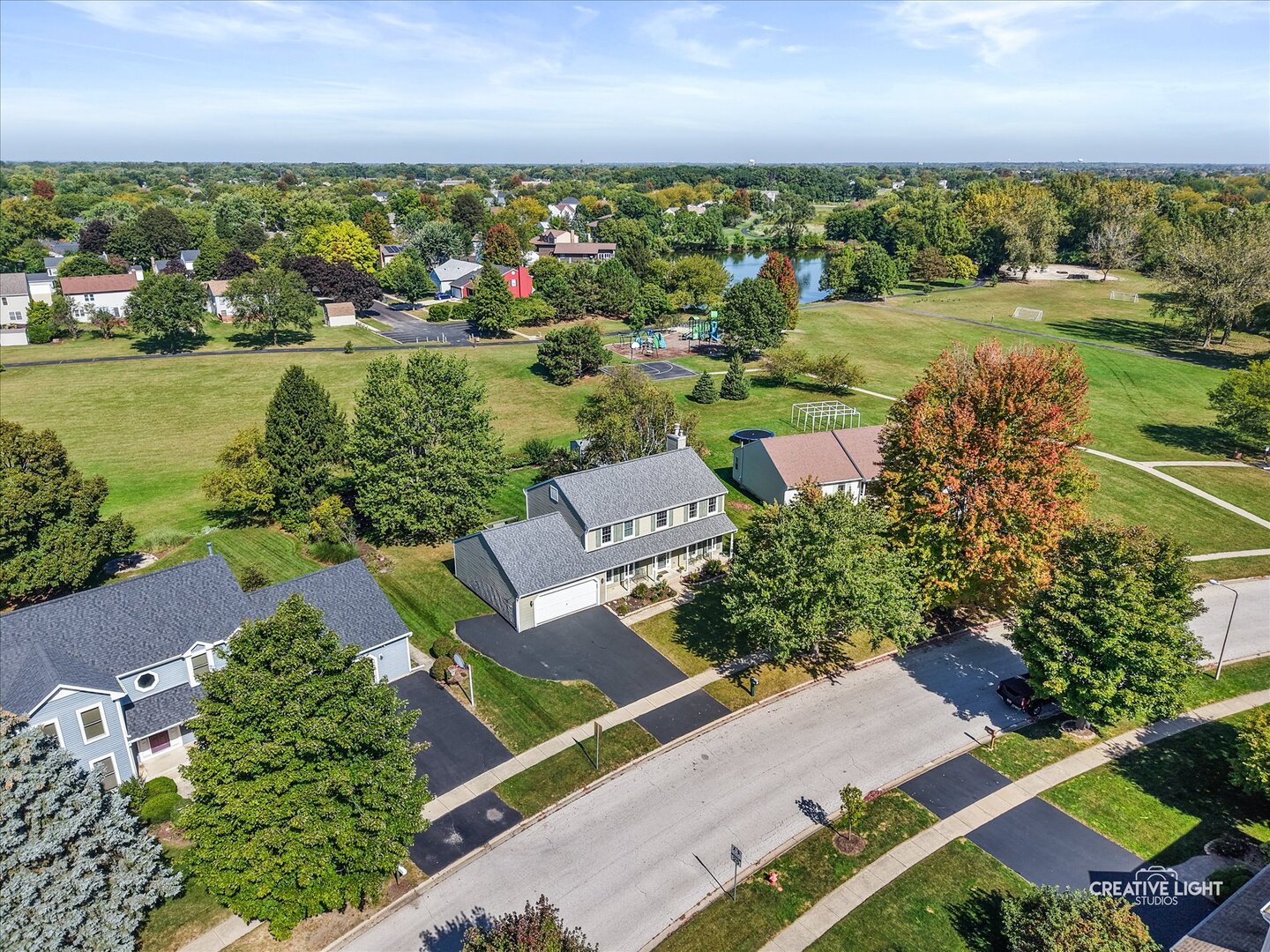 135 Chesterfield Drive, Oswego, IL 60543