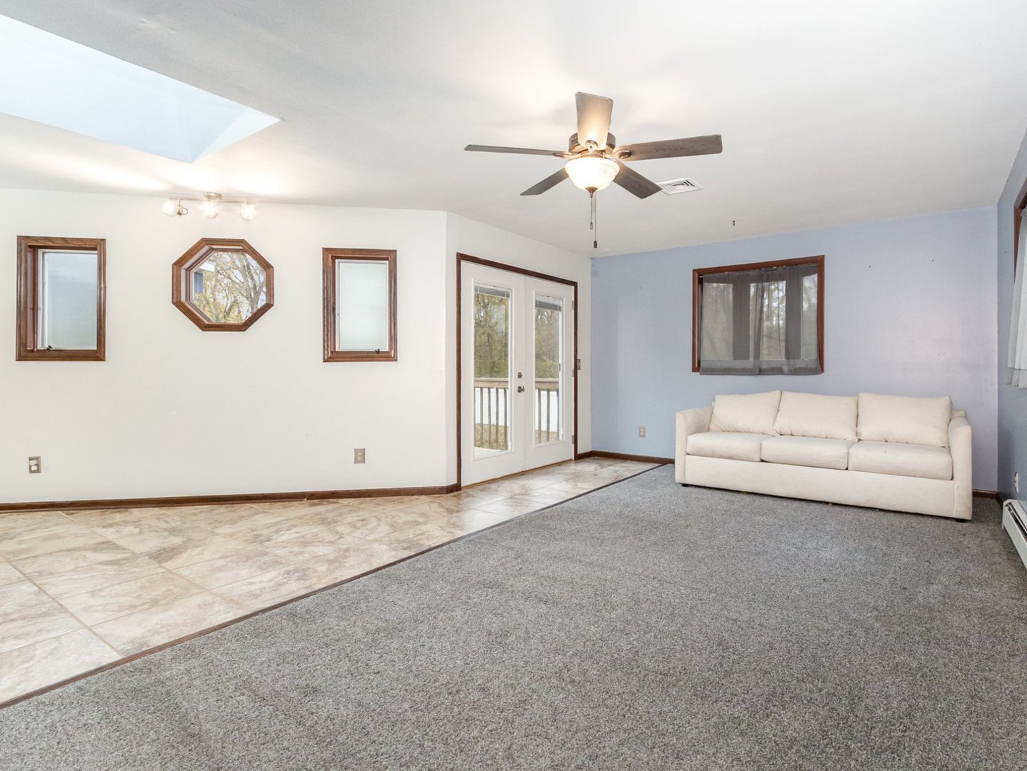 270 E Southmor Road, Morris, IL 60450