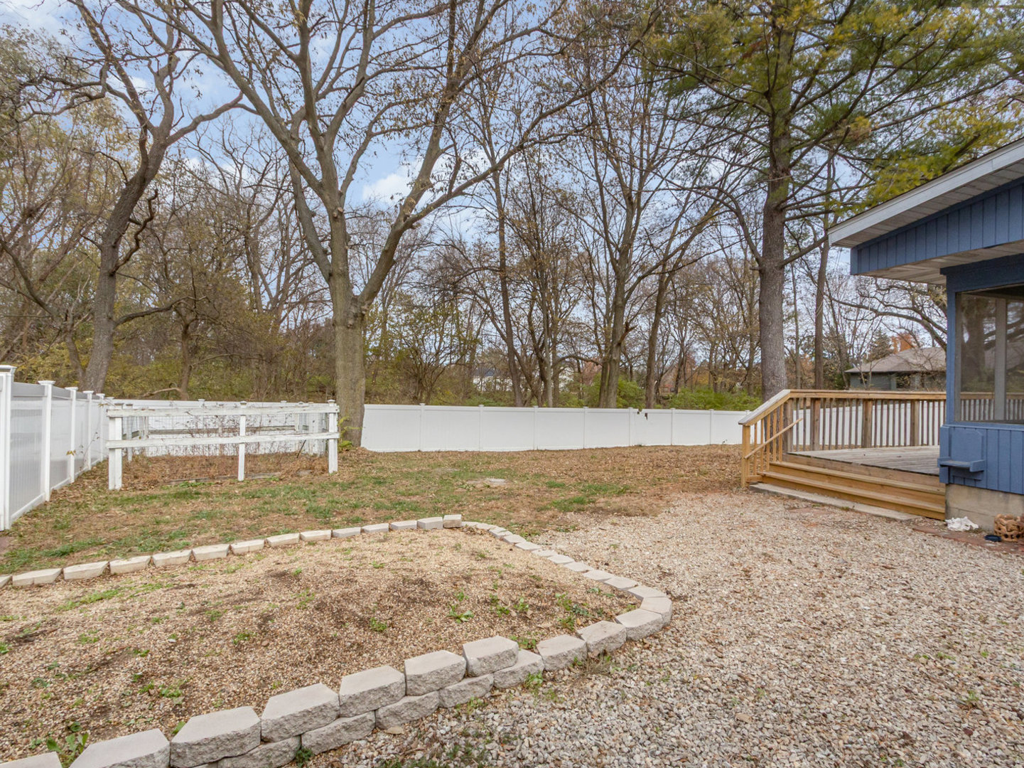 270 E Southmor Road, Morris, IL 60450