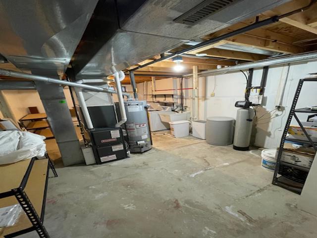 8313 Forest Lane, Machesney Park, IL 61115