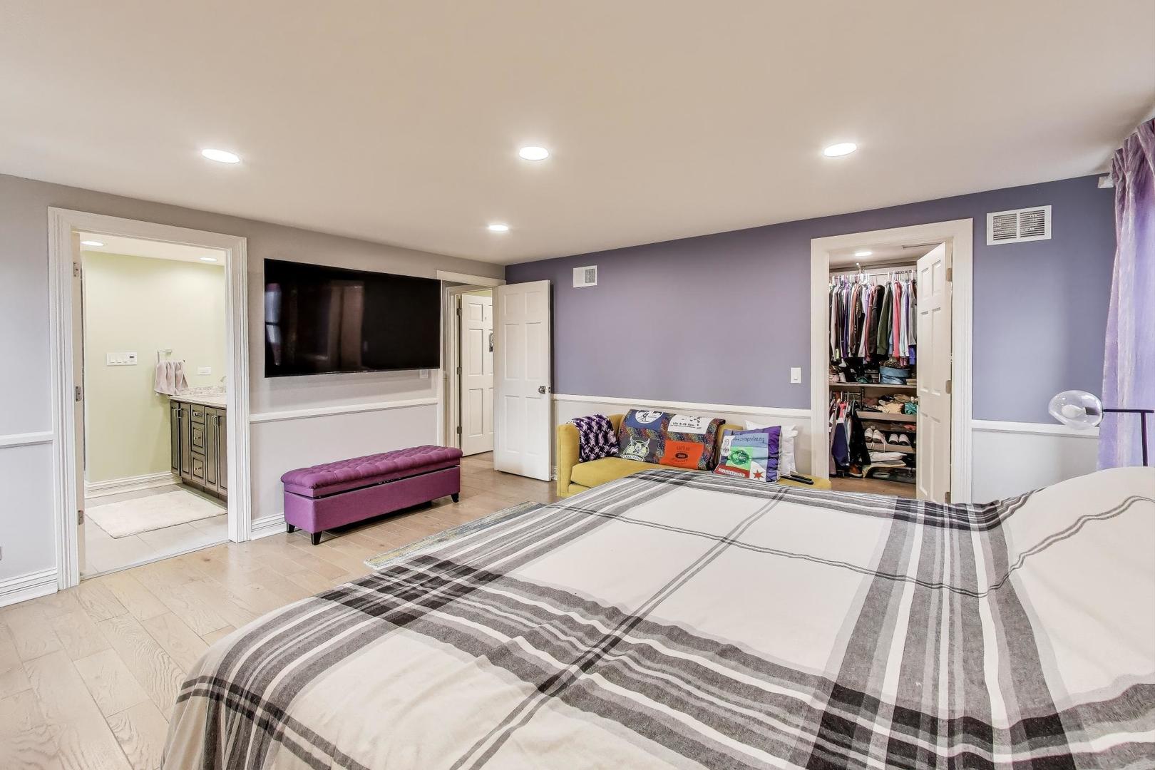 239 Nita Lane, Libertyville, IL 60048