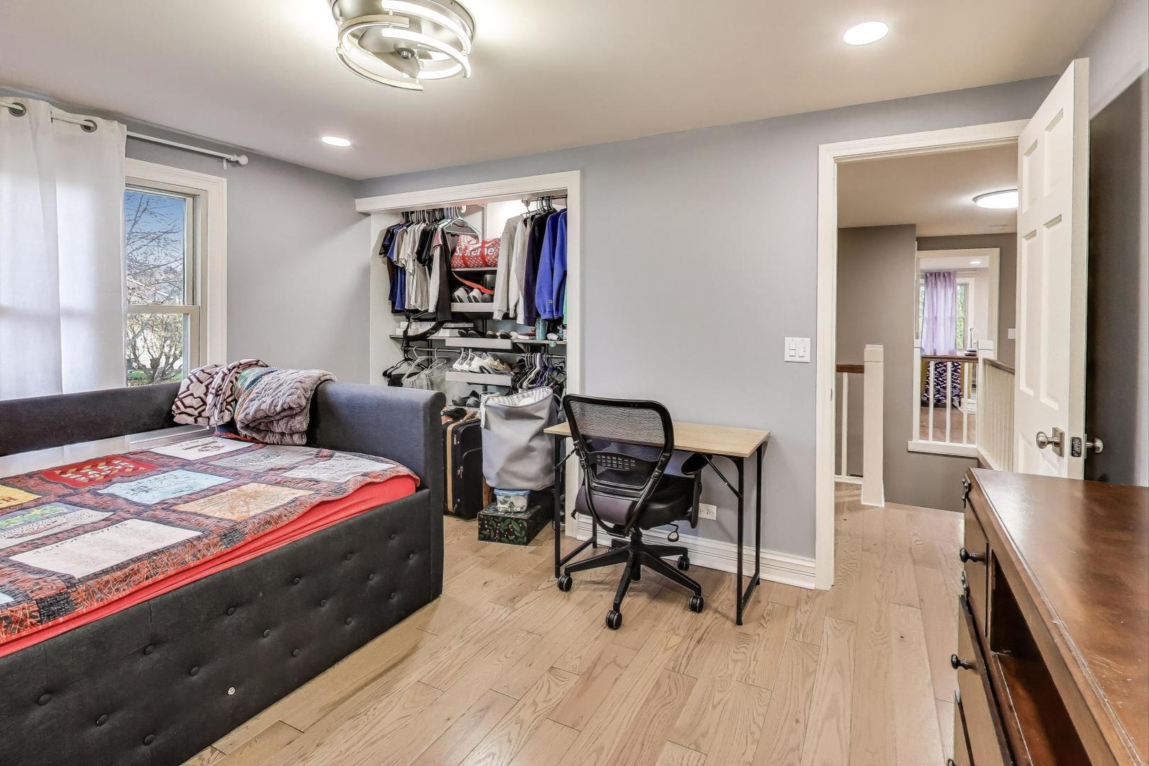 239 Nita Lane, Libertyville, IL 60048