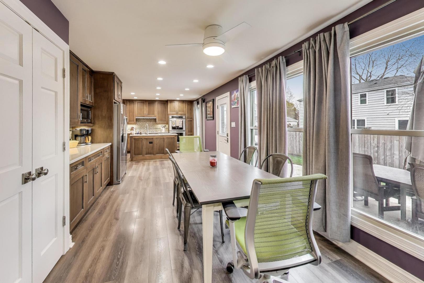 239 Nita Lane, Libertyville, IL 60048