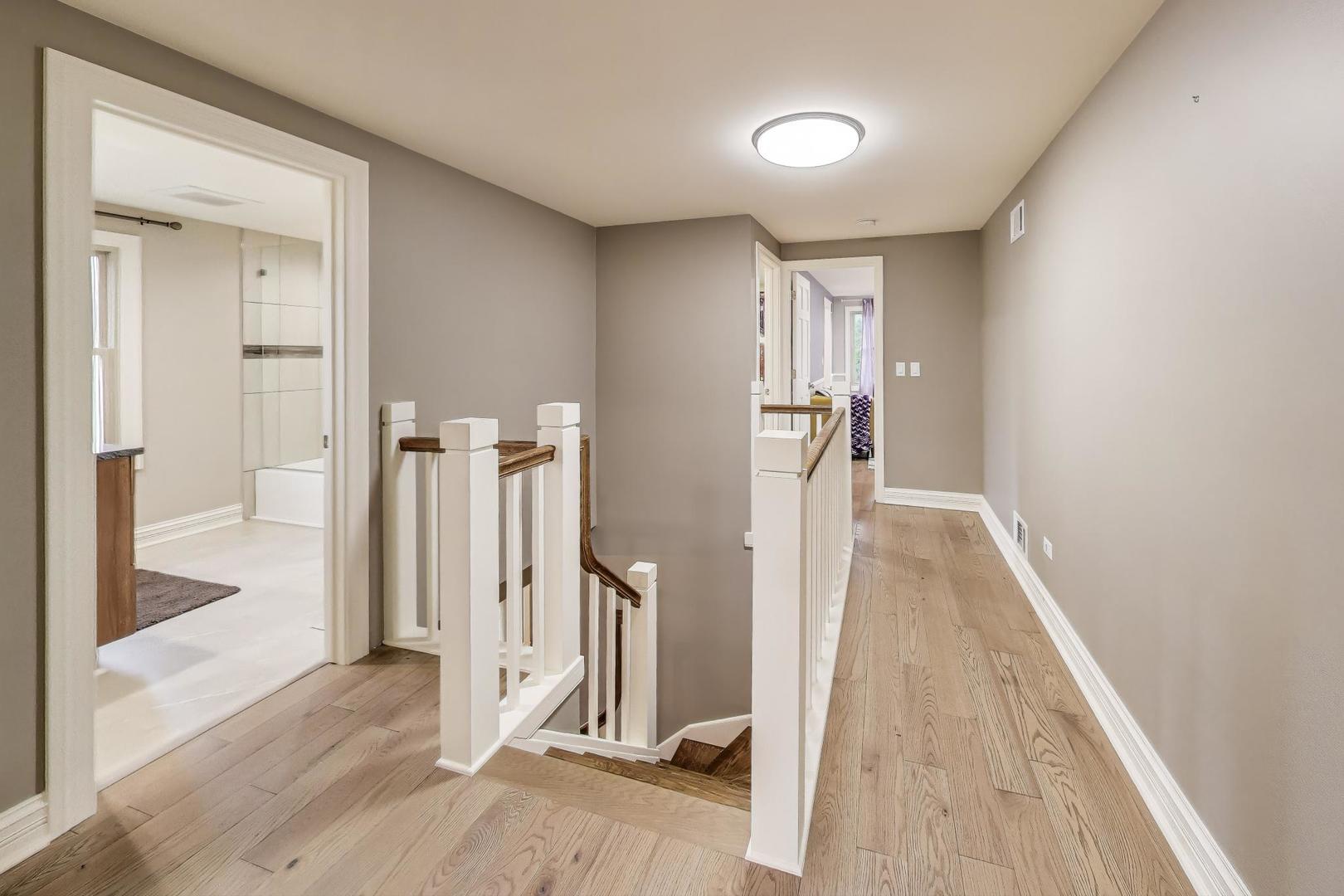 239 Nita Lane, Libertyville, IL 60048