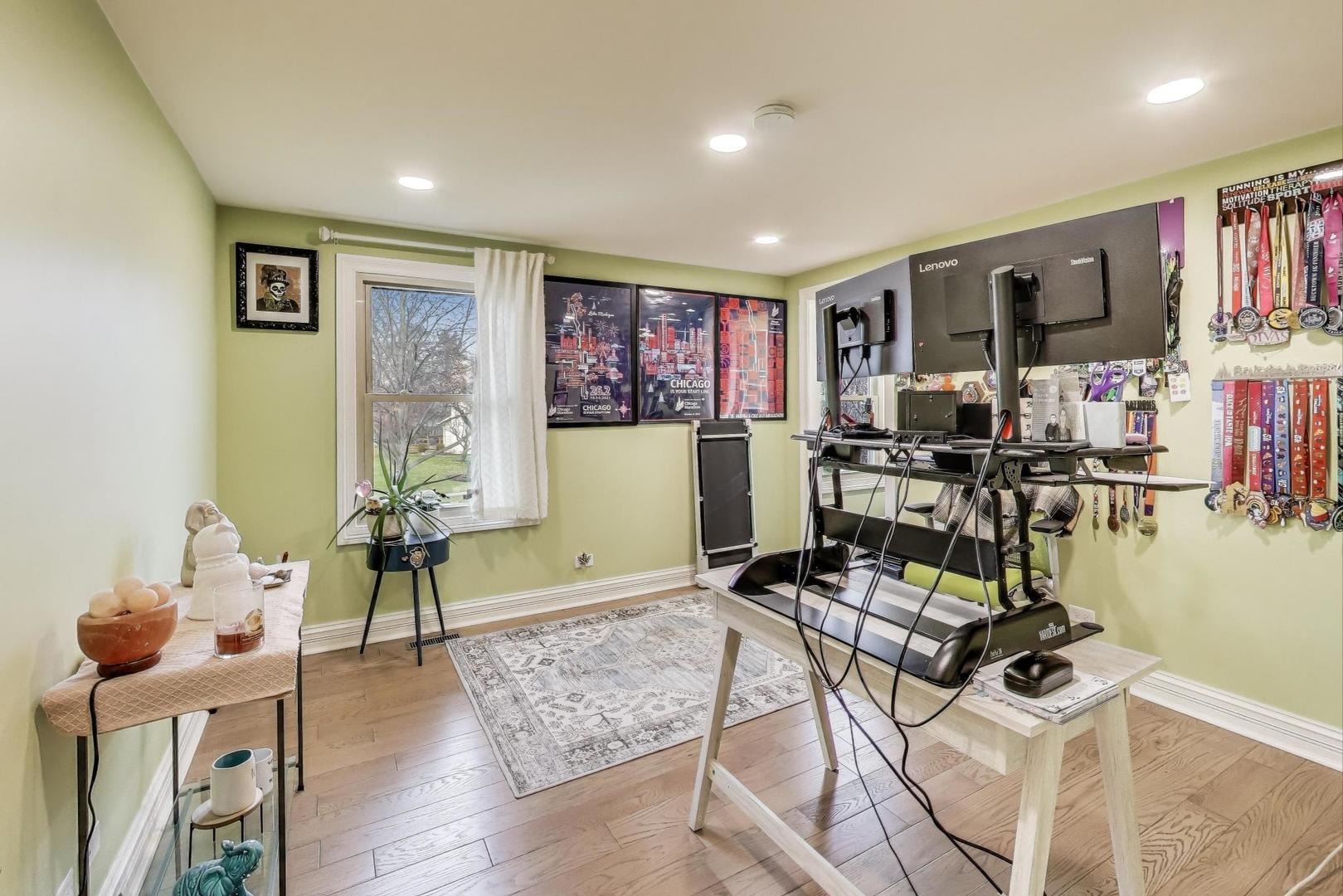 239 Nita Lane, Libertyville, IL 60048