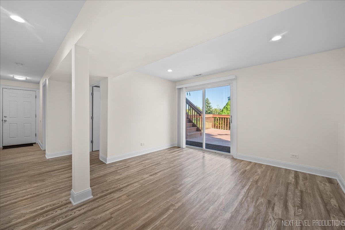 5628 Crestwood Road, Matteson, IL 60443